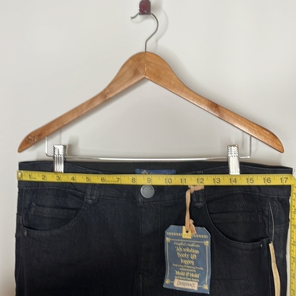 DEMOCRACY Jeans - Picture 5 of 8